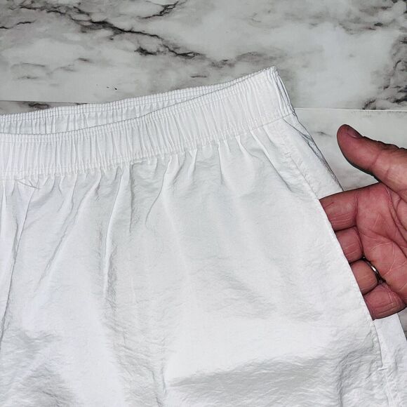 Champion | Shorts Athletic Elastic Waist Drawstring Logo | White | Women | L - Picture 2 of 7